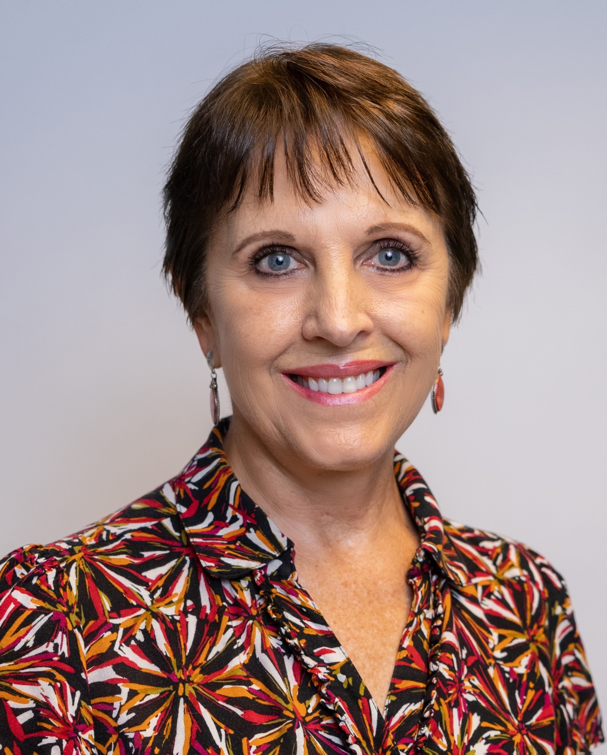 Headshot Karis Hazam